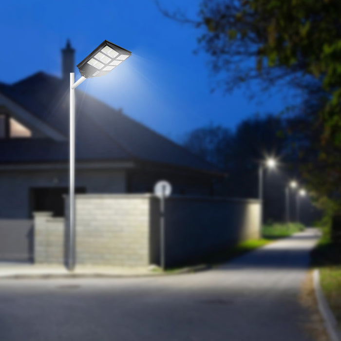 Anern 300 watt solar street light